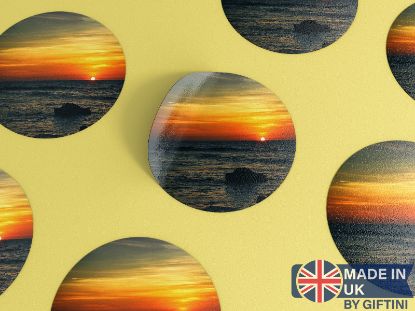 Picture of Lomography-Inspired Sun & Ocean Photo Sticker